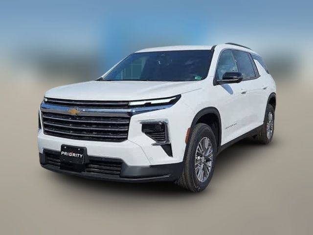 2025 Chevrolet Traverse FWD LT