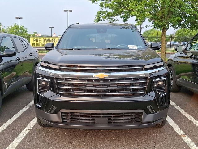 2025 Chevrolet Traverse FWD LT