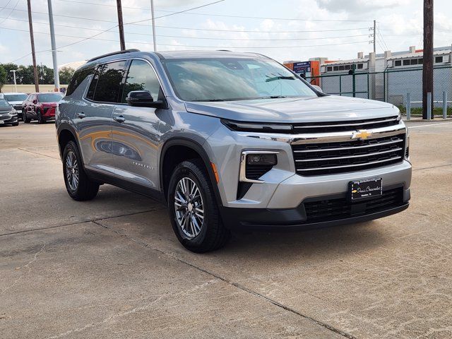 2025 Chevrolet Traverse FWD LT
