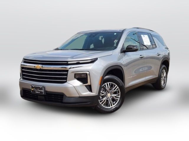 2025 Chevrolet Traverse FWD LT