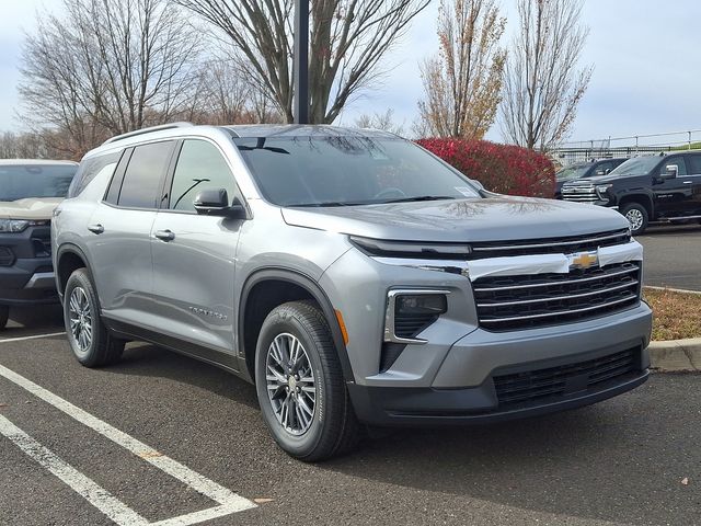 2025 Chevrolet Traverse FWD LT