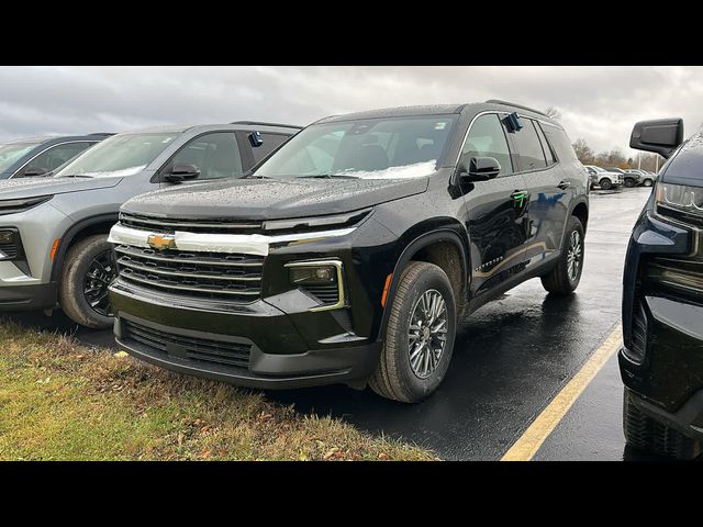 2025 Chevrolet Traverse FWD LT