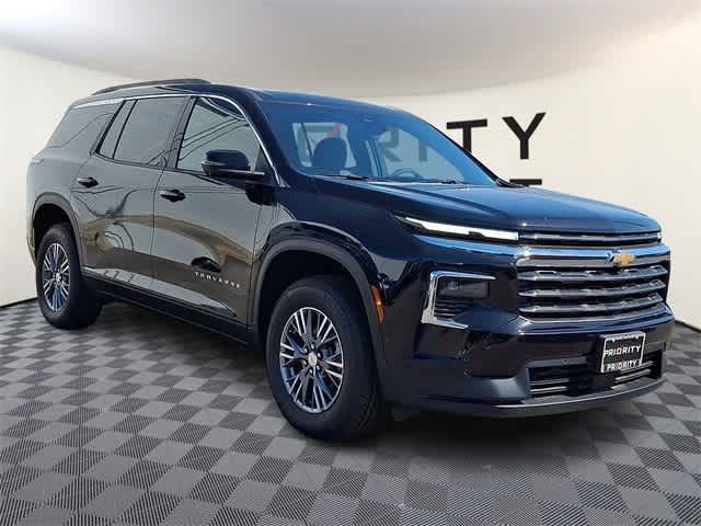 2025 Chevrolet Traverse FWD LT
