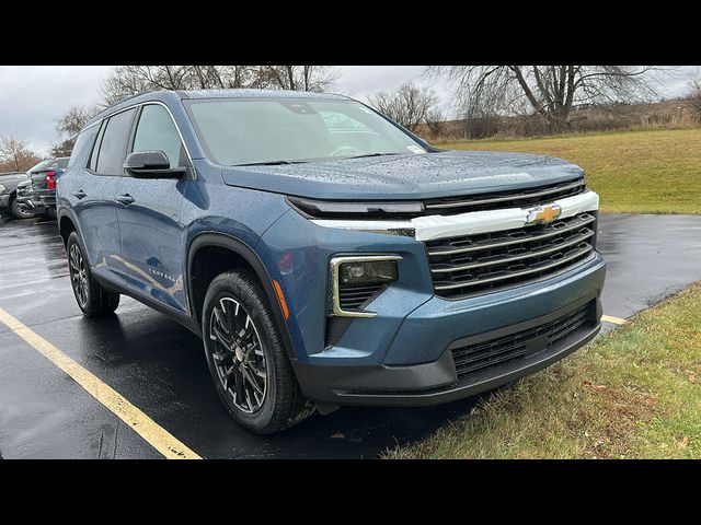 2025 Chevrolet Traverse FWD LT