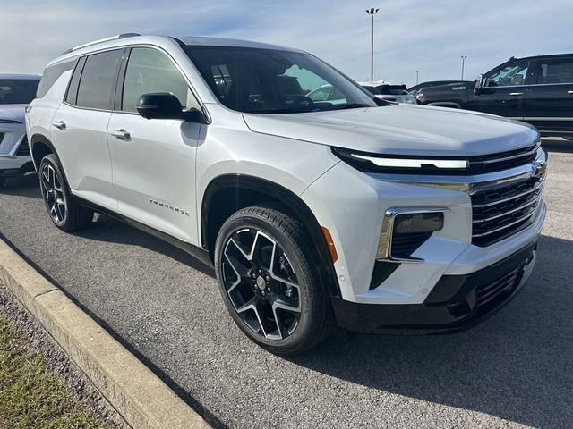 2025 Chevrolet Traverse AWD High Country