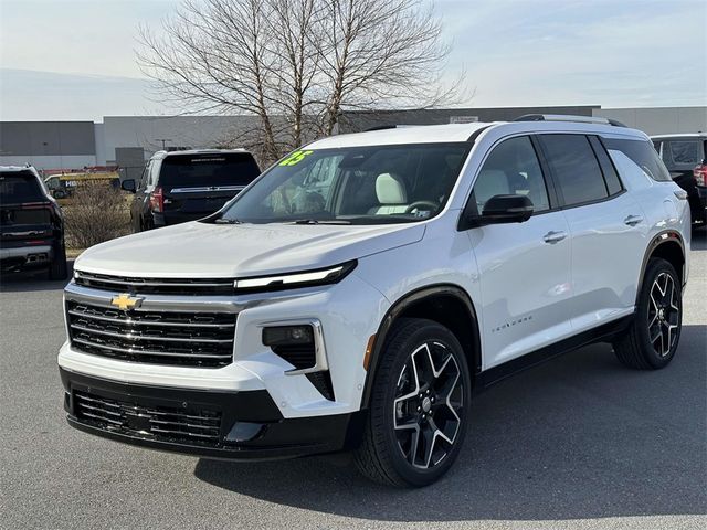 2025 Chevrolet Traverse AWD High Country