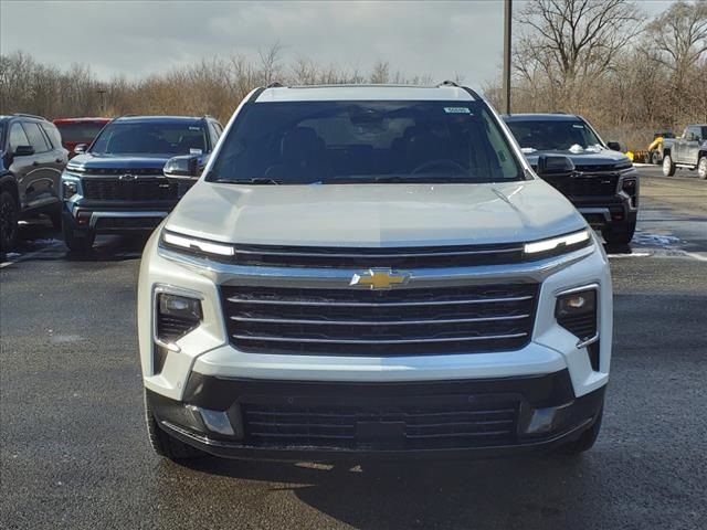 2025 Chevrolet Traverse AWD High Country