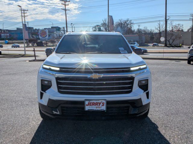 2025 Chevrolet Traverse AWD High Country