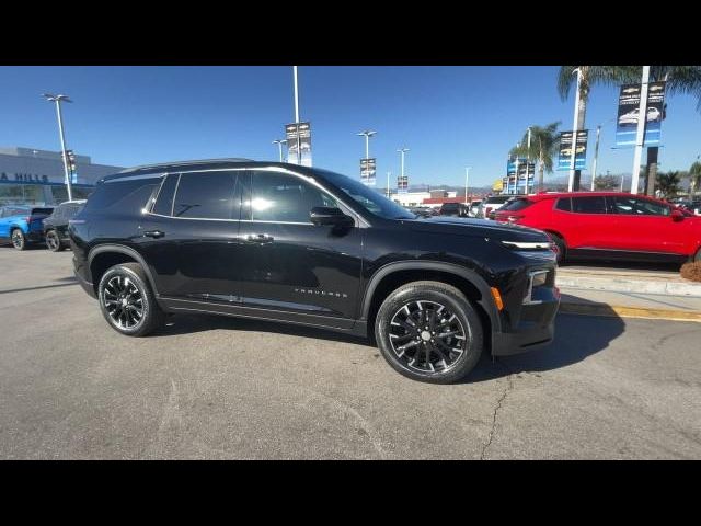 2025 Chevrolet Traverse FWD LT