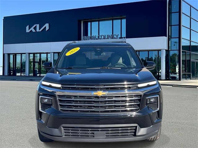 2025 Chevrolet Traverse FWD LT