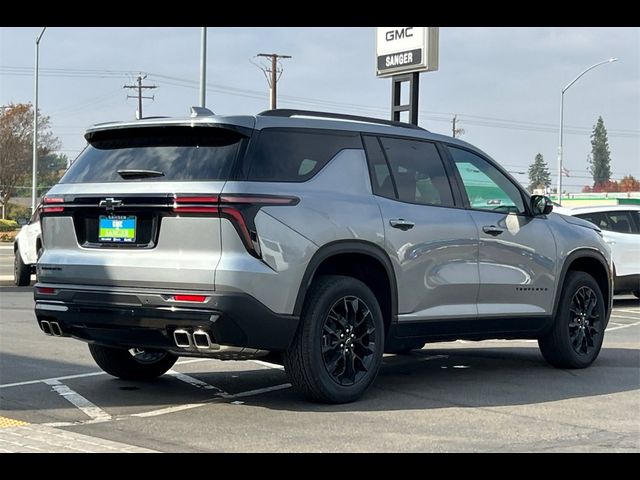 2025 Chevrolet Traverse FWD LT