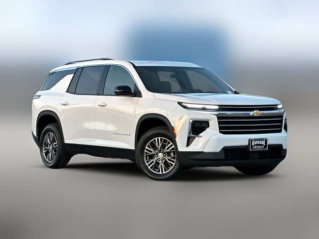 2025 Chevrolet Traverse FWD LT