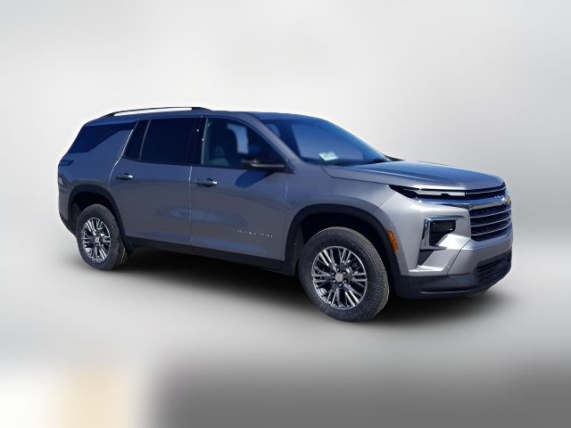2025 Chevrolet Traverse FWD LT