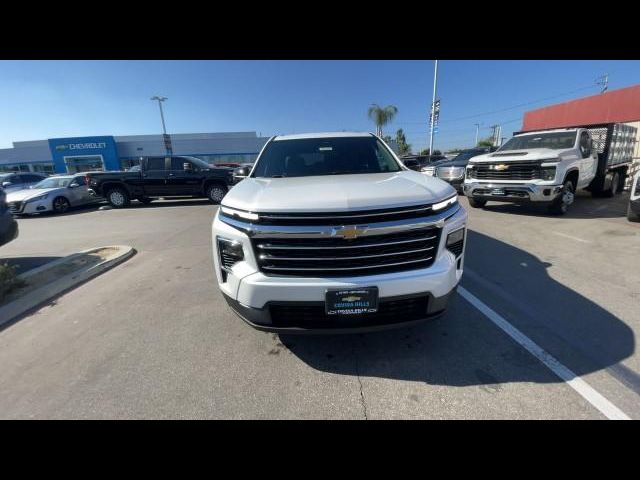 2025 Chevrolet Traverse FWD LT