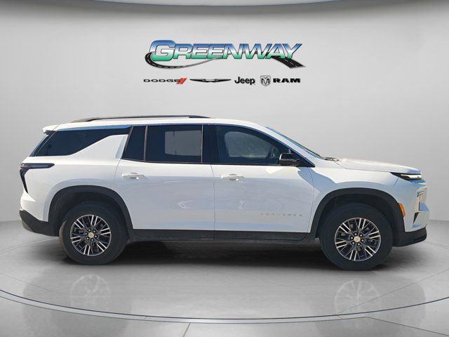 2025 Chevrolet Traverse FWD LT
