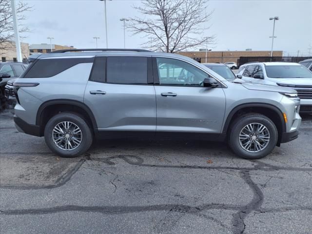 2025 Chevrolet Traverse FWD LT