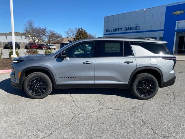 2025 Chevrolet Traverse FWD LT