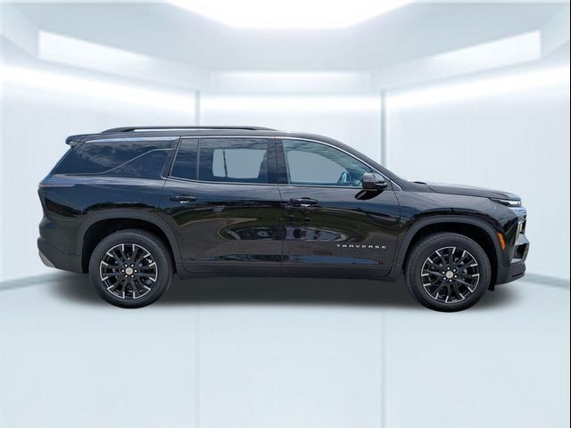 2025 Chevrolet Traverse FWD LT