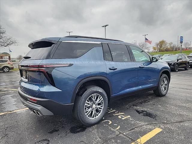 2025 Chevrolet Traverse FWD LT