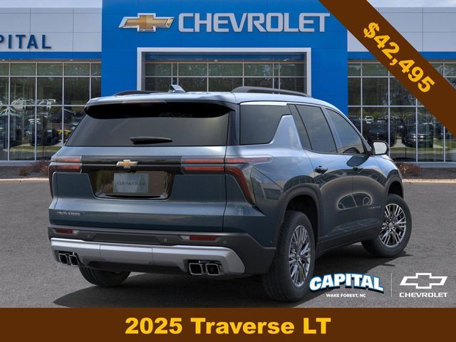 2025 Chevrolet Traverse FWD LT