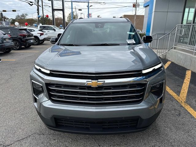 2025 Chevrolet Traverse FWD LT