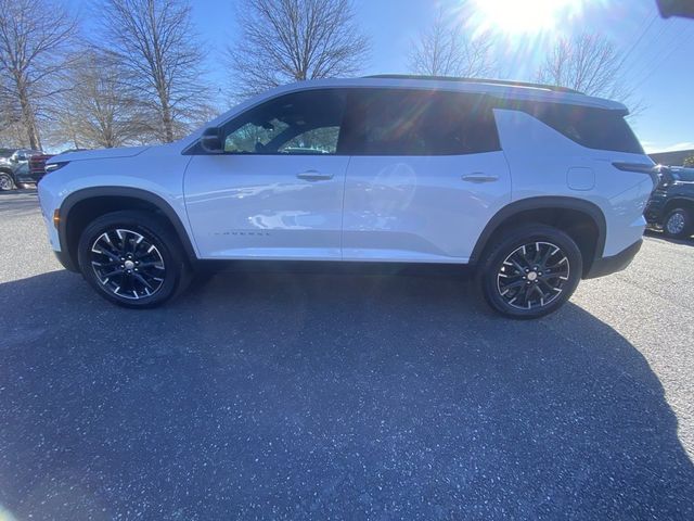 2025 Chevrolet Traverse FWD LT