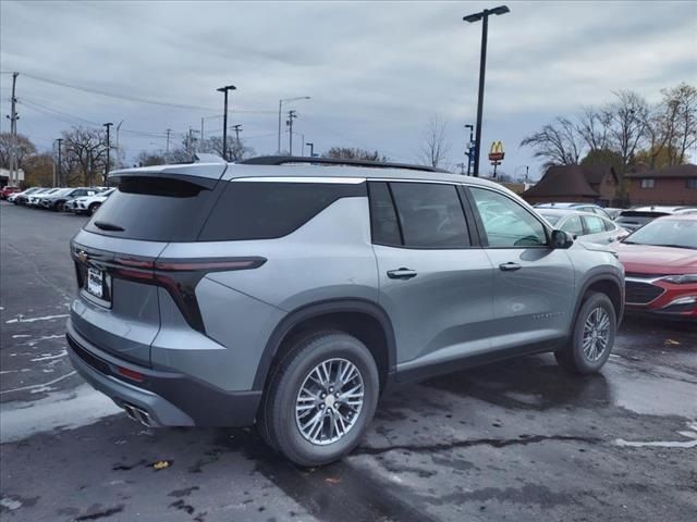 2025 Chevrolet Traverse FWD LT