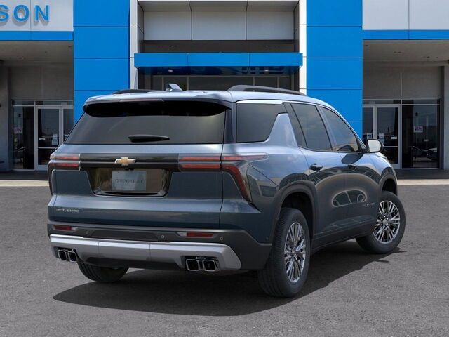 2025 Chevrolet Traverse FWD LT