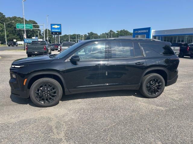 2025 Chevrolet Traverse FWD LT