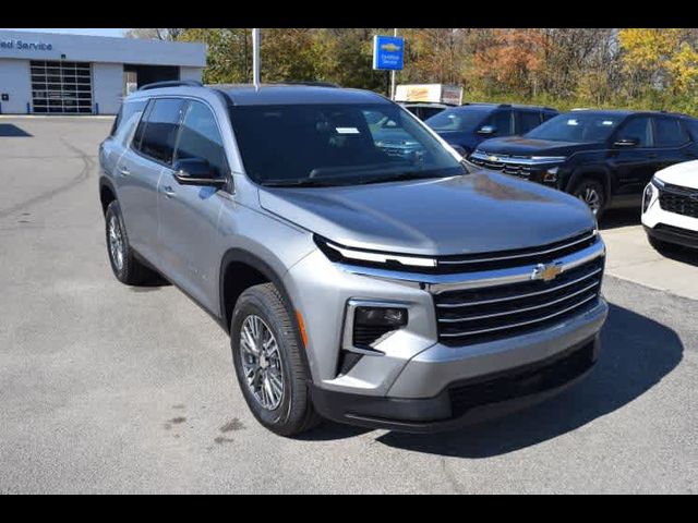 2025 Chevrolet Traverse FWD LT