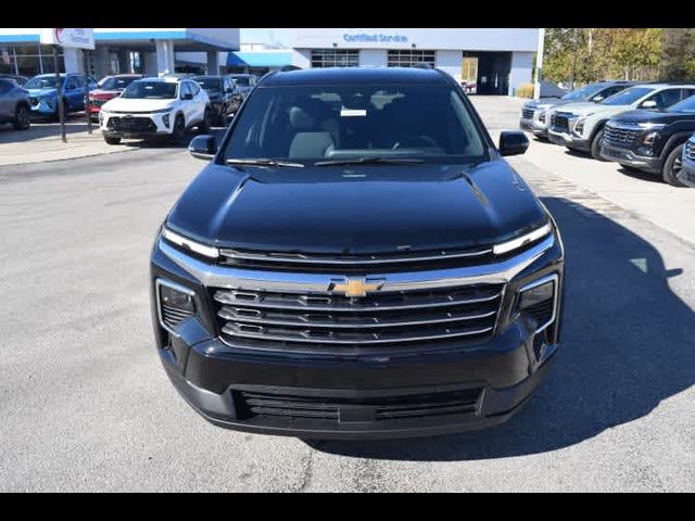 2025 Chevrolet Traverse FWD LT