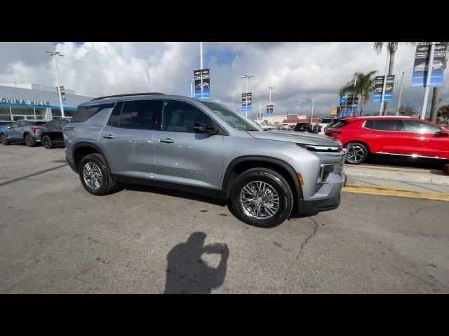 2025 Chevrolet Traverse FWD LT