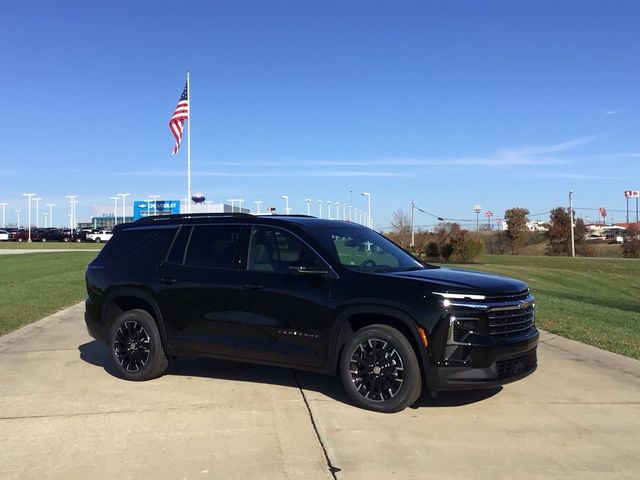 2025 Chevrolet Traverse FWD LT