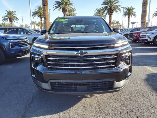 2025 Chevrolet Traverse FWD LT