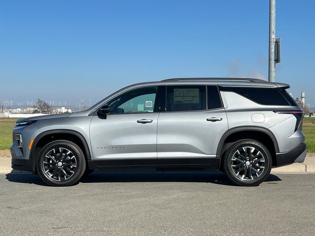 2025 Chevrolet Traverse FWD LT