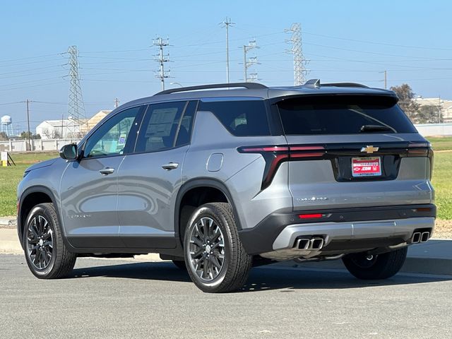 2025 Chevrolet Traverse FWD LT