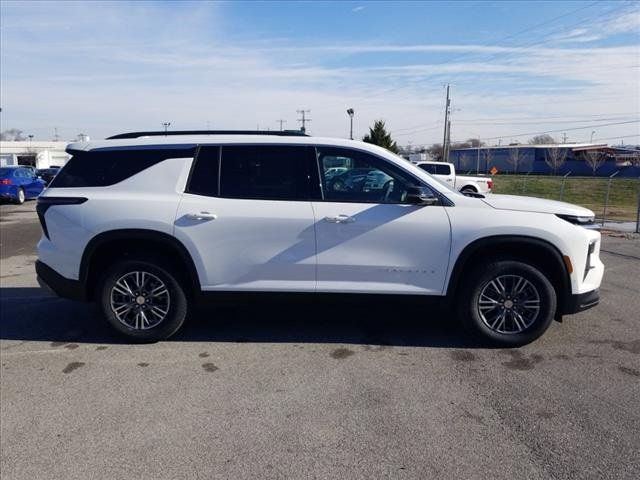 2025 Chevrolet Traverse FWD LT