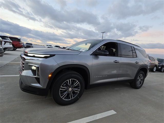 2025 Chevrolet Traverse FWD LT