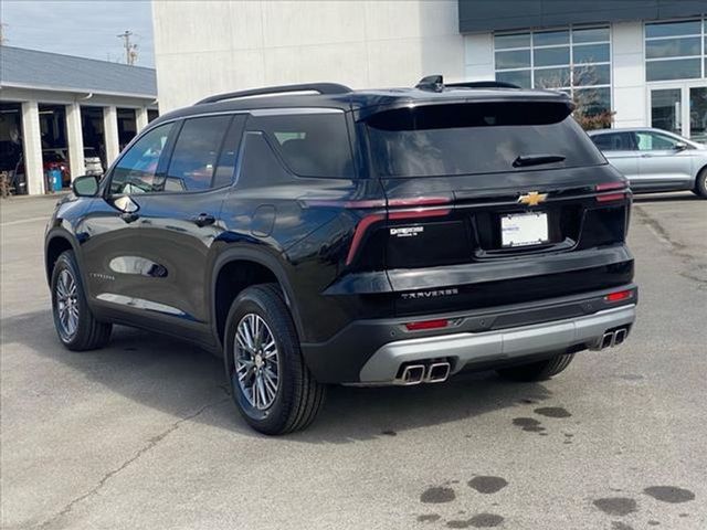 2025 Chevrolet Traverse FWD LT