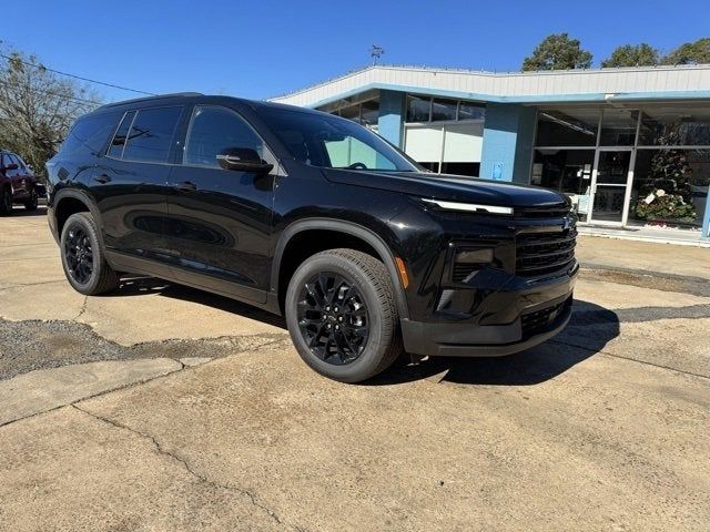 2025 Chevrolet Traverse FWD LT