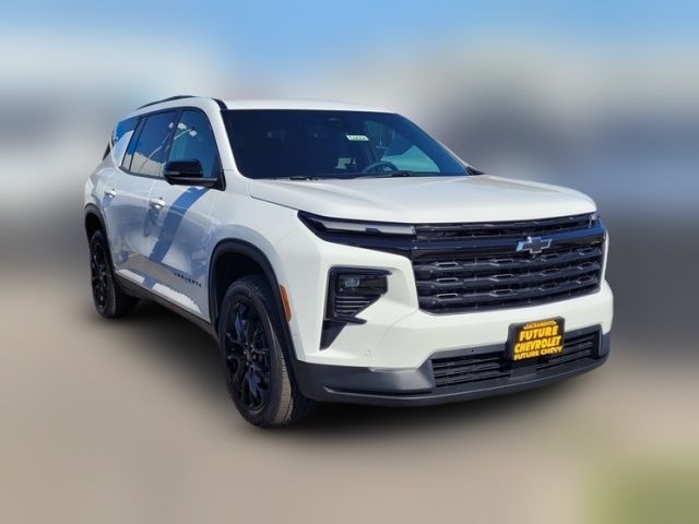 2025 Chevrolet Traverse FWD LT