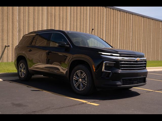 2025 Chevrolet Traverse FWD LT