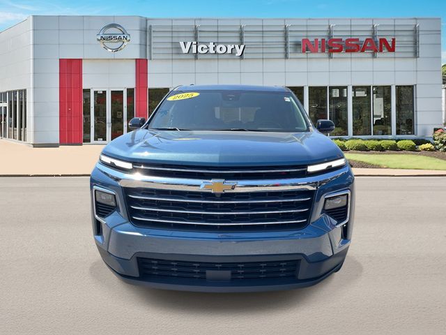 2025 Chevrolet Traverse FWD LT