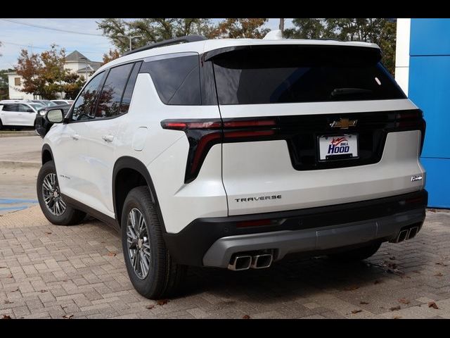 2025 Chevrolet Traverse FWD LT