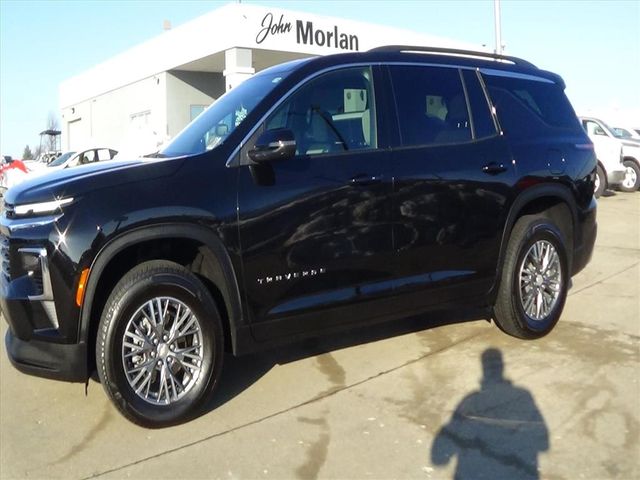 2025 Chevrolet Traverse FWD LT