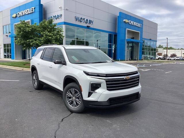 2025 Chevrolet Traverse FWD LT