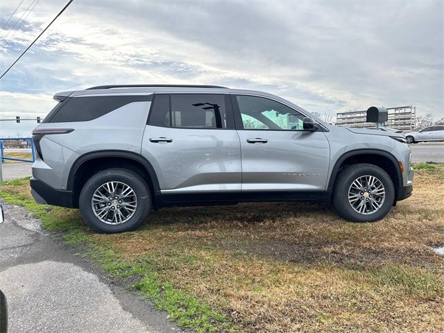 2025 Chevrolet Traverse FWD LT