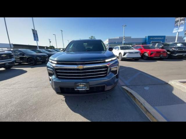 2025 Chevrolet Traverse FWD LT