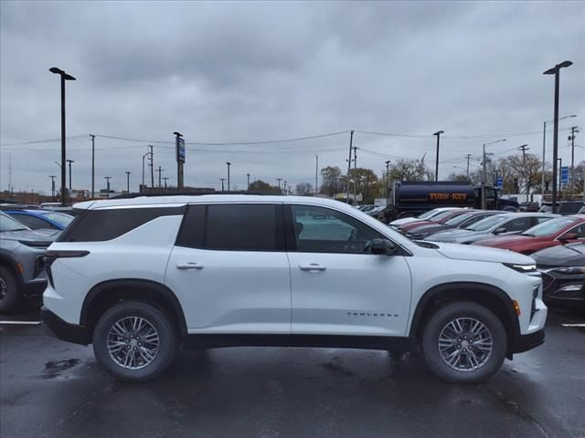 2025 Chevrolet Traverse FWD LT