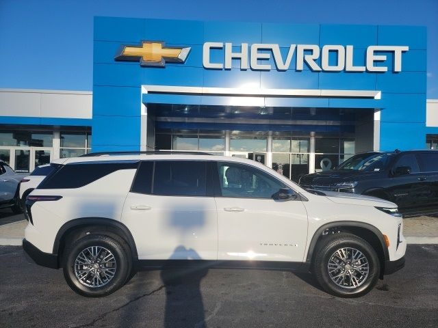 2025 Chevrolet Traverse FWD LT